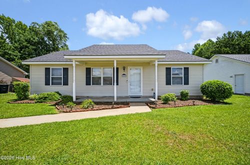 1006 Jessica St, Elizabeth City, NC, 27909-7746 | Card Image