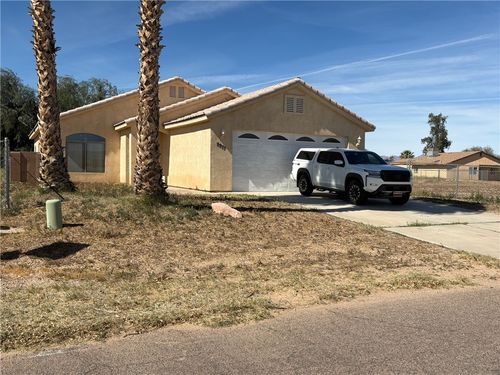 9977 S Arizona Dr, Mohave Valley, AZ, 86440-9504 | Card Image