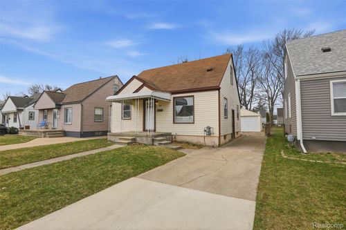 29871 Quinkert St, Roseville, MI, 48066-2150 | Card Image