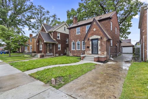 17343 Santa Rosa Dr, Detroit, MI, 48221-2607 | Card Image