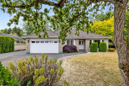 784 Chartwest Crt, Qualicum Beach, BC, V9K2P9 | Card Image