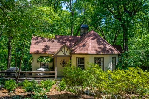 2 Mother Goose Village, Lookout Mountain, GA, 30750 | Card Image