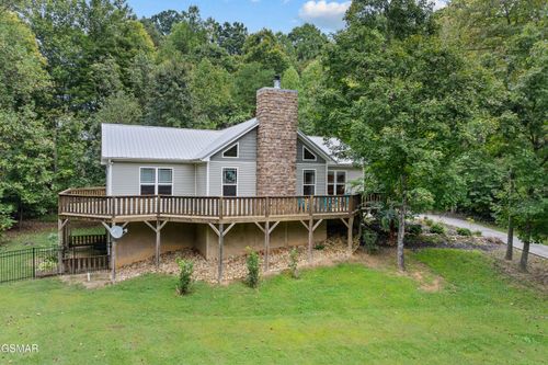 3851 Mistletoe Loop, Sevierville, TN, 37876-3606 | Card Image