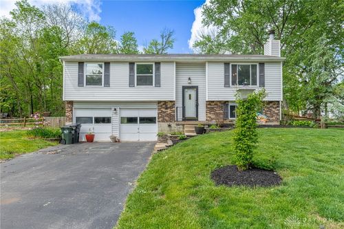 4295 Fowler Drive, Bellbrook, OH, 45305 | Card Image