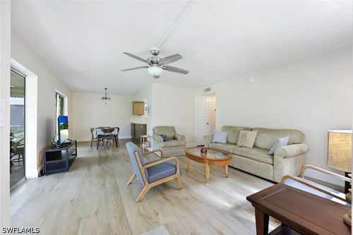 35-1549 Sandpiper St, NAPLES, FL, 34102-1513 | Card Image