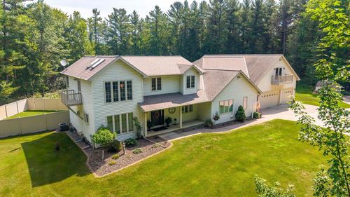 N2780 Wilderness Trail, Peshtigo, WI, 54143 | Card Image
