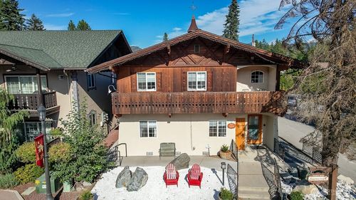 210 Division St, Leavenworth, WA, 98826-1426 | Card Image