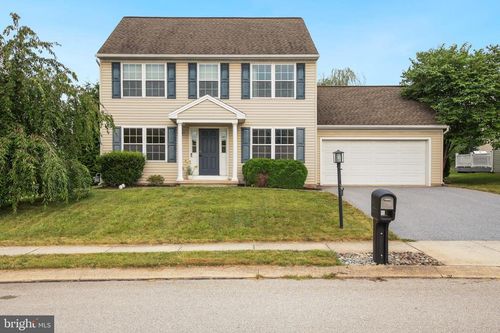 105 Stony Run Way, YORK, PA, 17406-6108 | Card Image