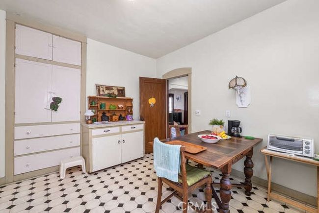 Kitchen | Image 17