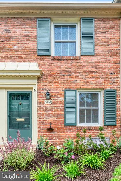 467-8330 Darlington St, SPRINGFIELD, VA, 22152-1167 | Card Image