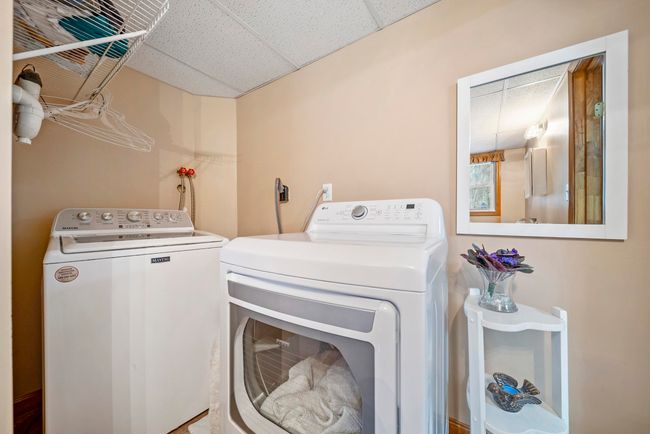 23 Echo Ave, House other with 3 bedrooms, 3 bathrooms and null parking in Nashua NH | Image 24