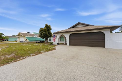 6020 10th Ave W, BRADENTON, FL, 34209-4109 | Card Image