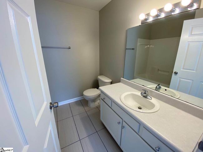 202 Pelham Square Way, Condo with 3 bedrooms, 2 bathrooms and null parking in Greer SC | Image 14