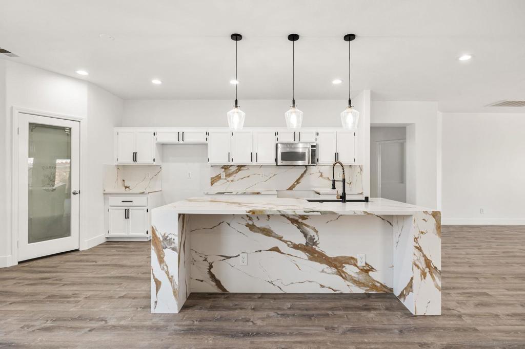 Residential in Indio 5