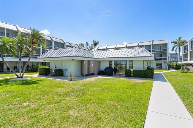 6 - 1300 Seaway Dr, Condo with 2 bedrooms, 2 bathrooms and null parking in Fort Pierce FL | Image 34