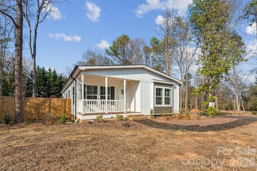131 Boxwood Ln, Forest City, NC, 28043-0080 | Card Image