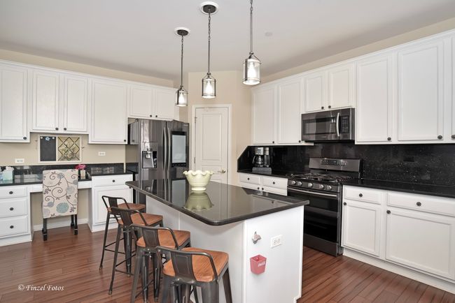 2668 Connolly Ln, House other with 4 bedrooms, 4 bathrooms and 6 parking in West Dundee IL | Image 6