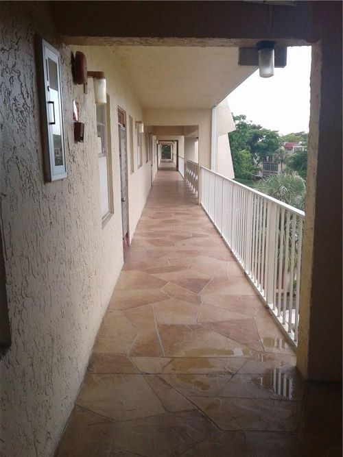 401-1030 Country Club Dr, Margate, FL, 33063-3217 | Card Image