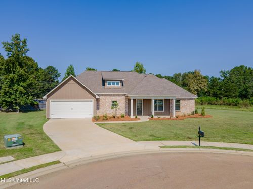 118 Trace Pointe Pl, Clinton, MS, 39056-2101 | Card Image
