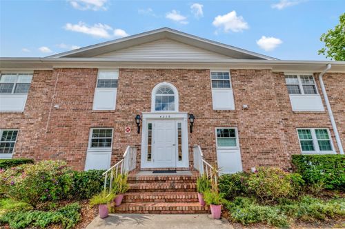 6a2-8-4216 Lake Underhill Rd, ORLANDO, FL, 32803-7006 | Card Image