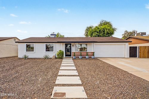 4101 E Calavar Rd, Phoenix, AZ, 85032-5818 | Card Image