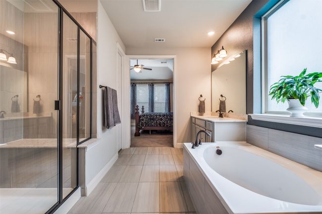 7405 River Park Dr, House other with 5 bedrooms, 4 bathrooms and null parking in Mckinney TX | Image 15
