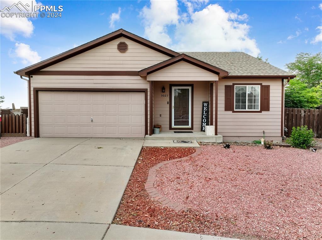 Pioneer Pl, Pueblo, CO 81008