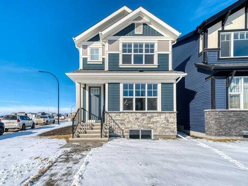 105 Creekstone Manor Sw, Calgary, AB, T2X5W5 | Card Image