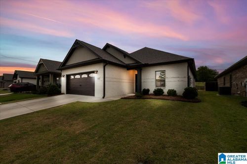 1802 Shadowbrook Ln, Cullman, AL, 35055-9564 | Card Image