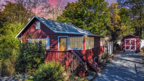 215 Annisquam Rd, Highland Lakes, NJ, 07422-1806 | Card Image