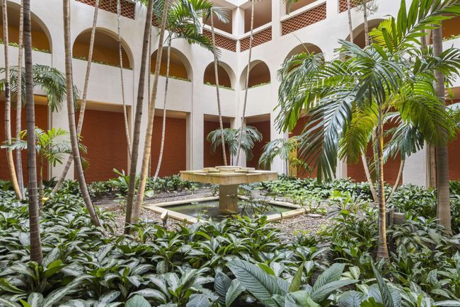 N - 2 N Breakers Row, Condo with 3 bedrooms, 5 bathrooms and null parking in Palm Beach FL | Image 18