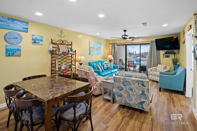 Dining Area | Image 4