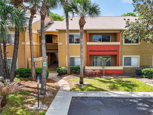 apt-105-602 Kenwick Cir, CASSELBERRY, FL, 32707-4205 | Card Image