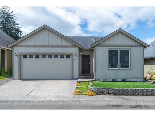 90 Glengate Loop, Cathlamet, WA, 98612-9577 | Card Image