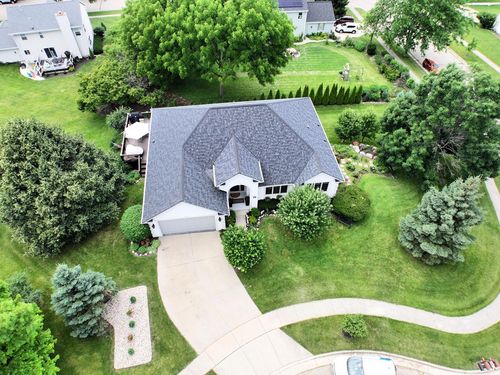 825 Chantilly Court, Burlington, WI, 53105 | Card Image