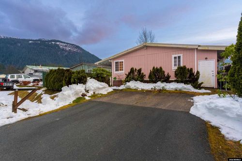 6021 Chatham Drive, Juneau, AK, 99801 | Card Image