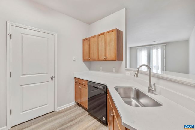 APT-3B - 745 Walker Sq, Condo with 1 bedrooms, 1 bathrooms and null parking in CHARLOTTESVILLE VA | Image 14