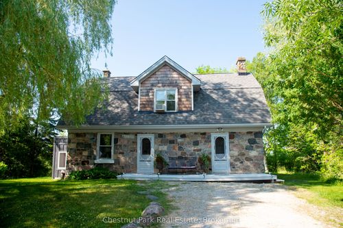 137 39th Side Rd, Thornbury, ON, N0H2P0 | Card Image