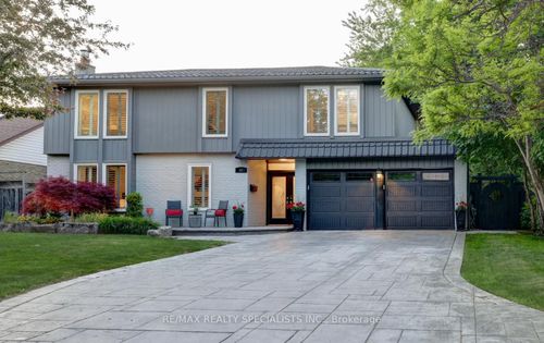 34 Kenninghall Blvd, Mississauga, ON, L5N1J4 | Card Image