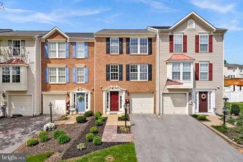 1339 Mare St, RANSON, WV, 25438-5711 | Card Image
