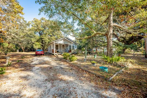 216 23rd St, Gulfport, MS, 39507-1786 | Card Image