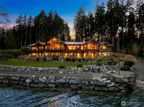 560 E Cronquist Rd, Allyn, WA, 98524-9764 | Card Image