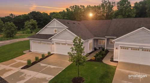 974 Castlebay Way, Hudsonville, MI, 49426-8750 | Card Image