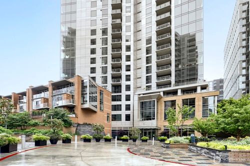 1520-10650 Ne 9th Pl, Bellevue, WA, 98004-5072 | Card Image