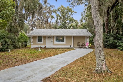 690 E Jackson Ave, MOUNT DORA, FL, 32757-3845 | Card Image