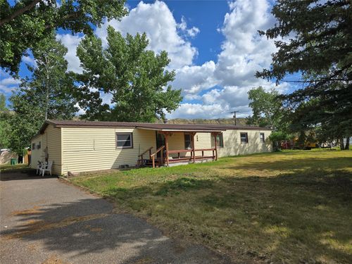 511 Main St, Fort Benton, MT, 59442-8742 | Card Image