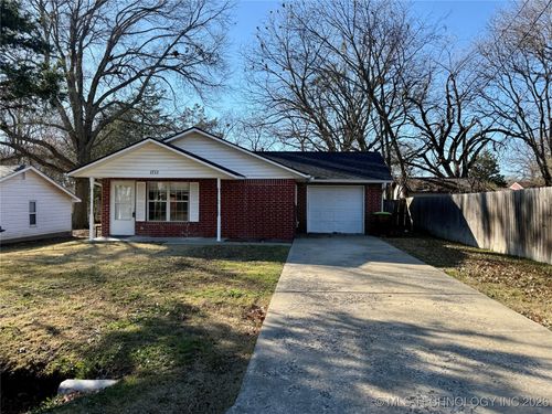 1733 Bois D Arc Lane, Ada, OK, 74820 | Card Image