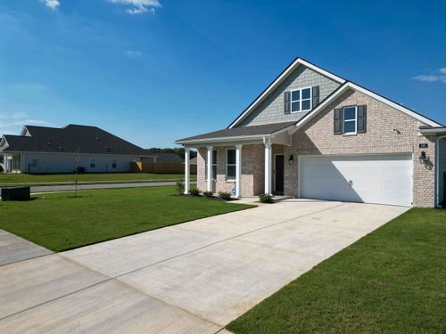 180 Oak Hollow Dr, Oakland, TN, 38060-5281 | Card Image