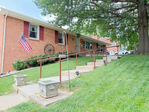 55 Oxford Cir, Daleville, VA, 24083-3521 | Card Image
