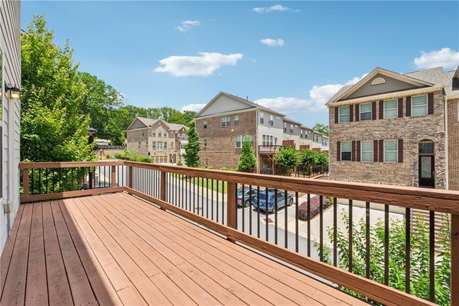 4012 Townsend Ln, Townhouse with 3 bedrooms, 4 bathrooms and null parking in Dunwoody GA | Image 39